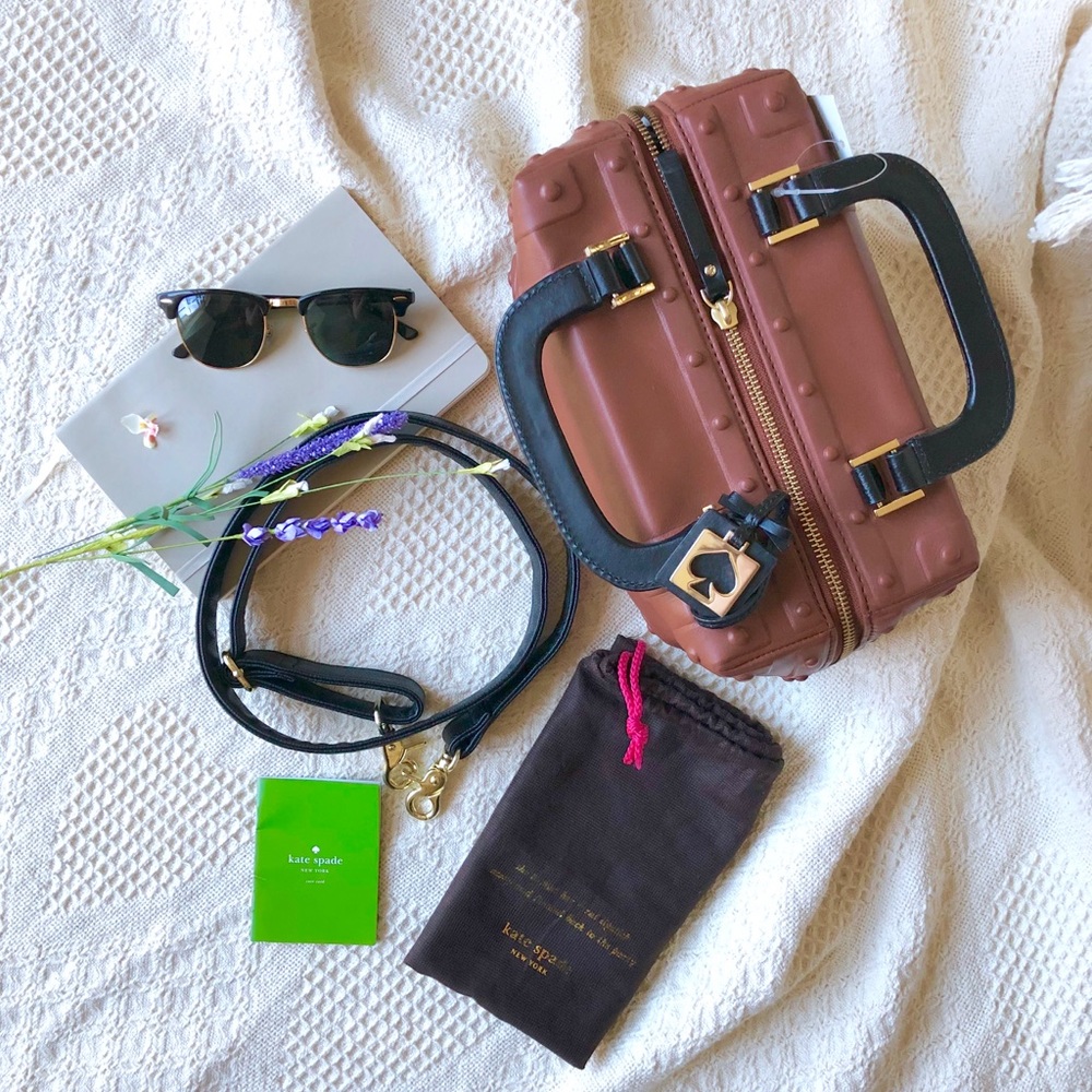 NWT Kate Spade Road Trip Tiny Trunk Bag